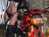 linda_elaine_sensual_motociclista-0002